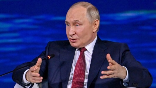 Putin: „Există o regulă veche: acolo unde calcă piciorul soldatului rus, ...